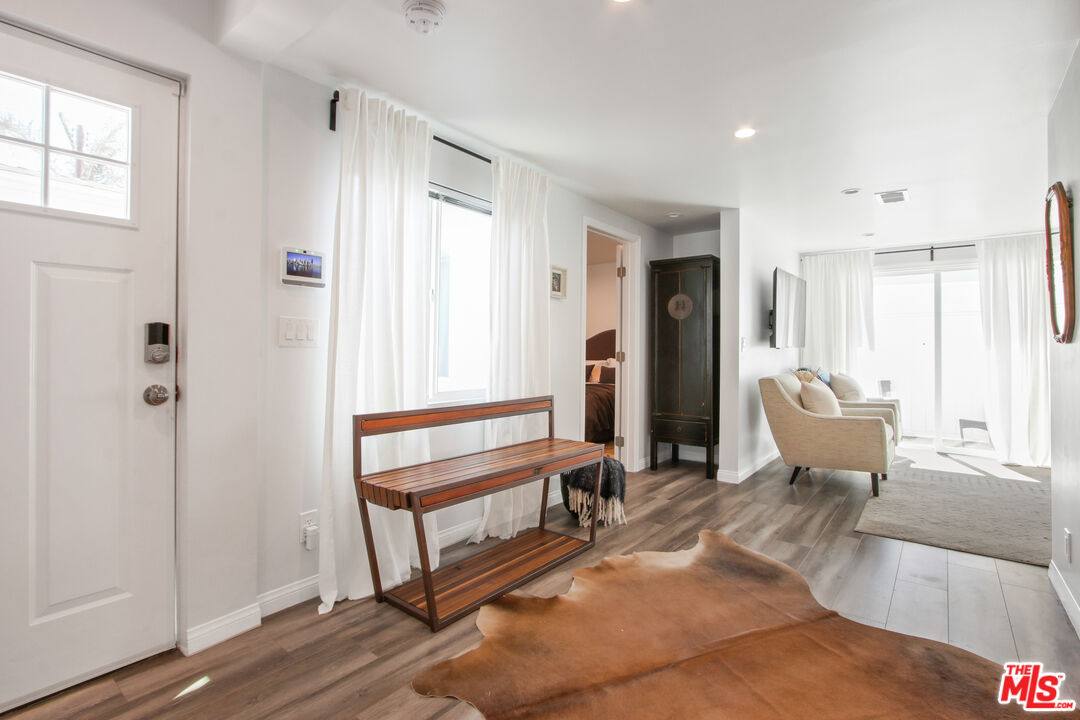 Apartment for rent at 6438 Rhea Ave, Reseda, CA 91335