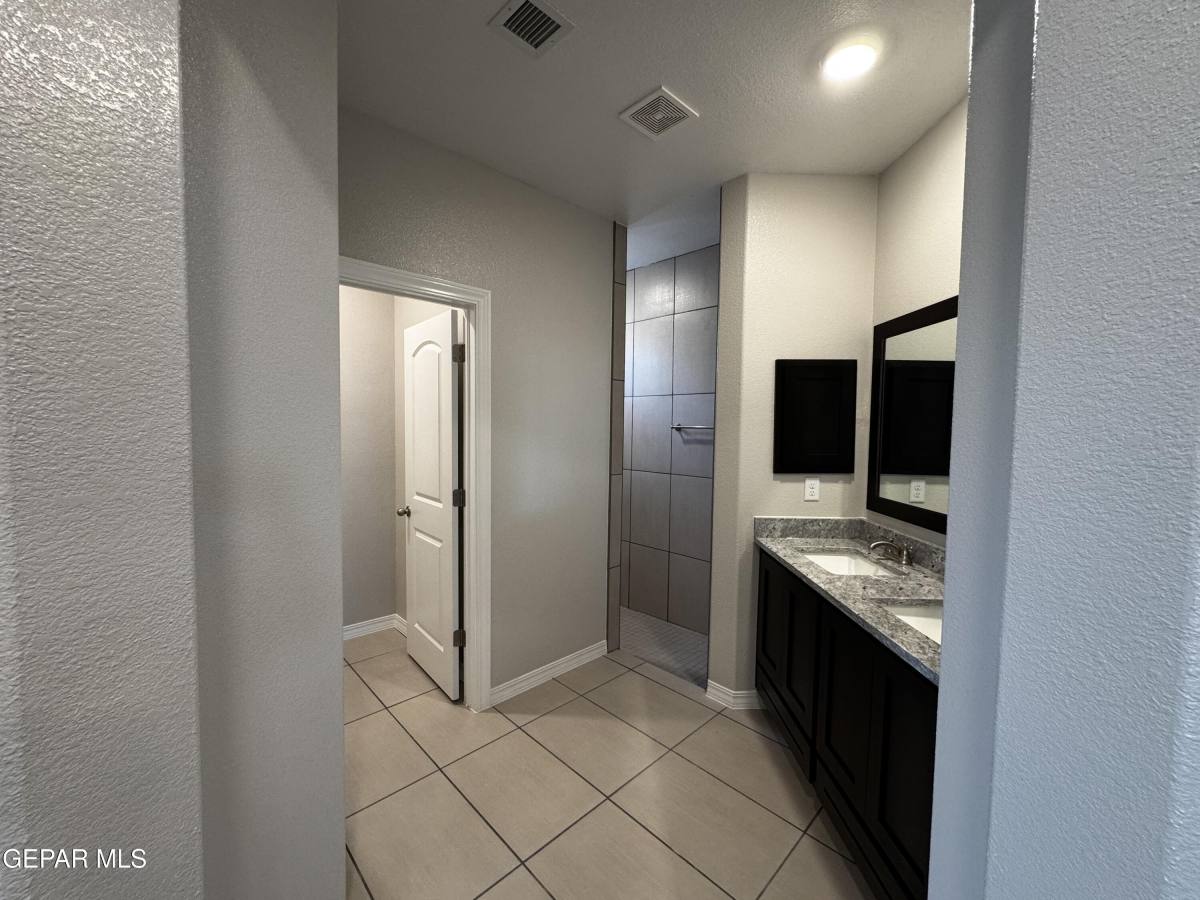 Apartment for rent at 14434 Aria Lopez Dr, El Paso, TX 79938