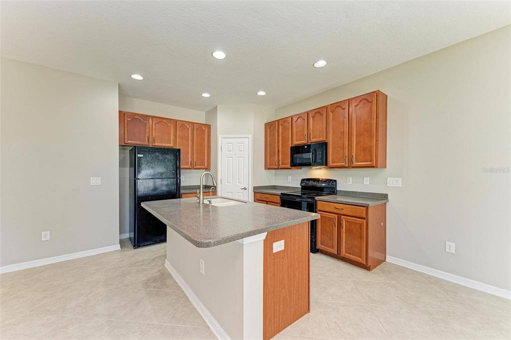 Apartment for rent at 7807 110th Ave E, Parrish, FL 34219