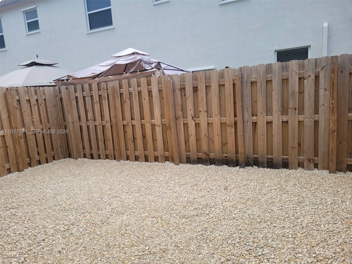 Townhouse for rent at 2685 SE 13th St, Homestead, FL 33035