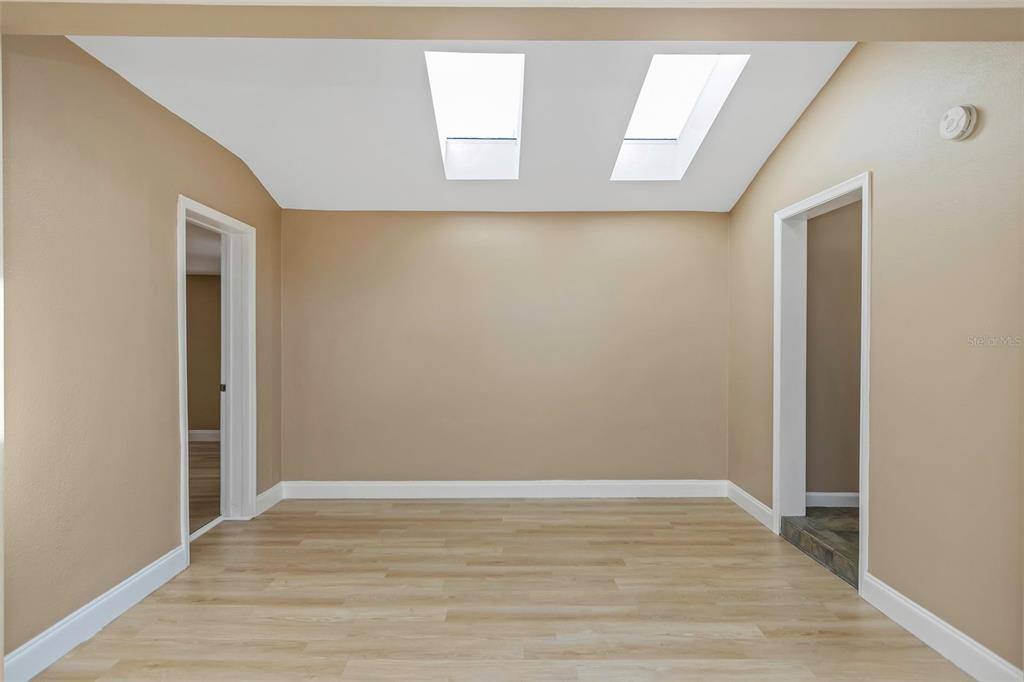 Apartment for rent at 4622 W El Prado Blvd, Tampa, FL 33629