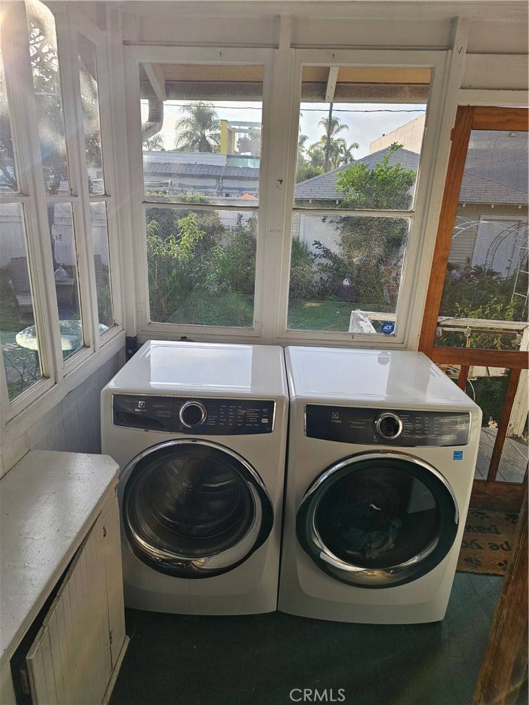 Apartment for rent at 1820 N Bush St, Santa Ana, CA 92706