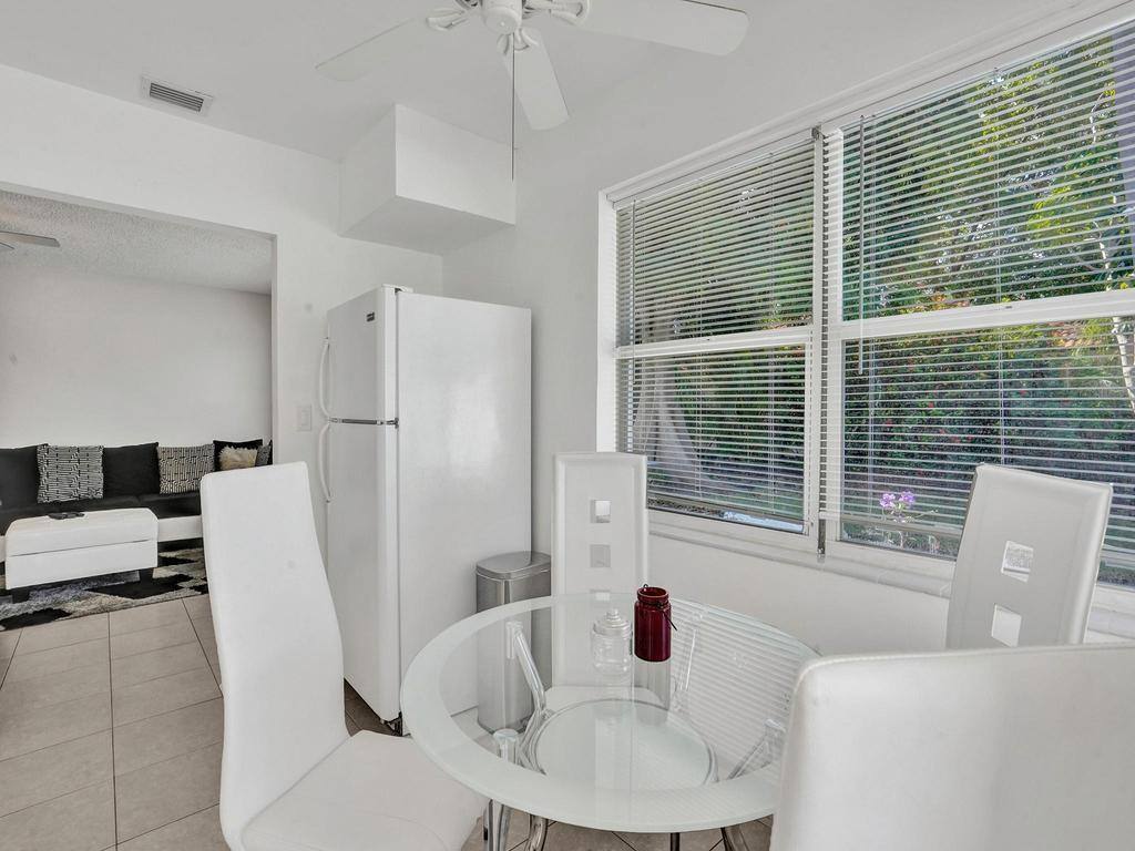 Apartment for rent at 4422 Sea Grape Dr #1, Fort Lauderdale, FL 33308