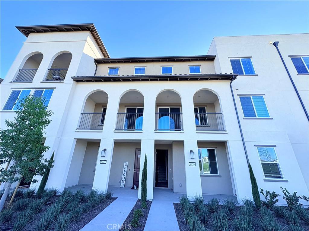 Apartment for rent at 8439 Bickmore Ave, Chino, CA 91708