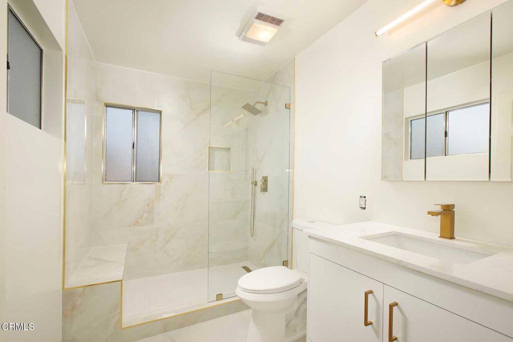 Apartment for rent at 7046 Murietta Ave, Van Nuys, CA 91405
