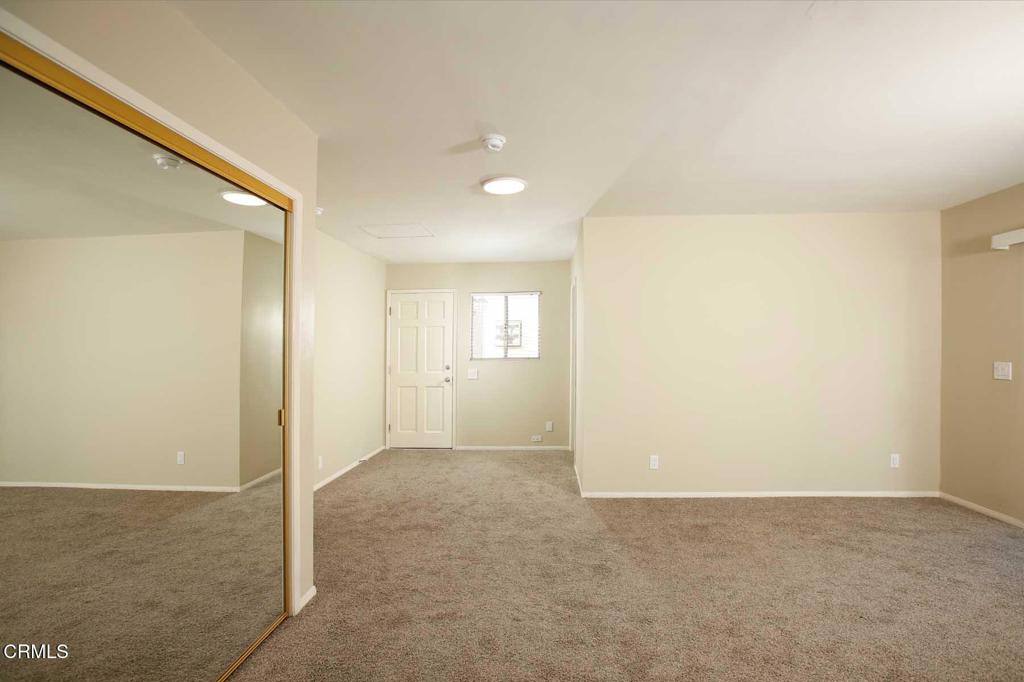 Apartment for rent at 7046 Murietta Ave, Van Nuys, CA 91405