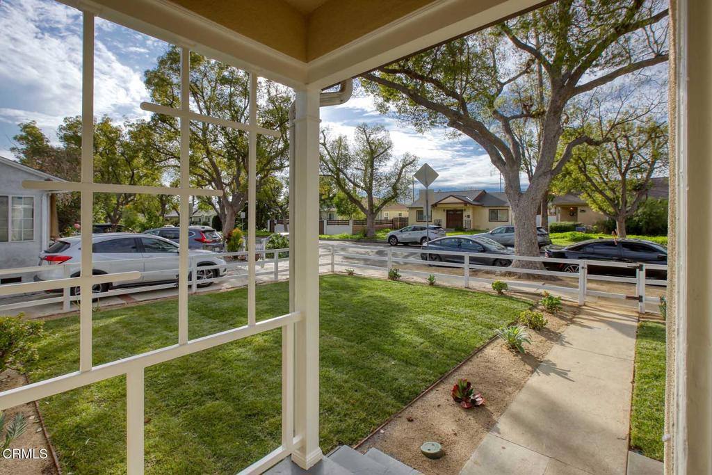 Apartment for rent at 7046 Murietta Ave, Van Nuys, CA 91405