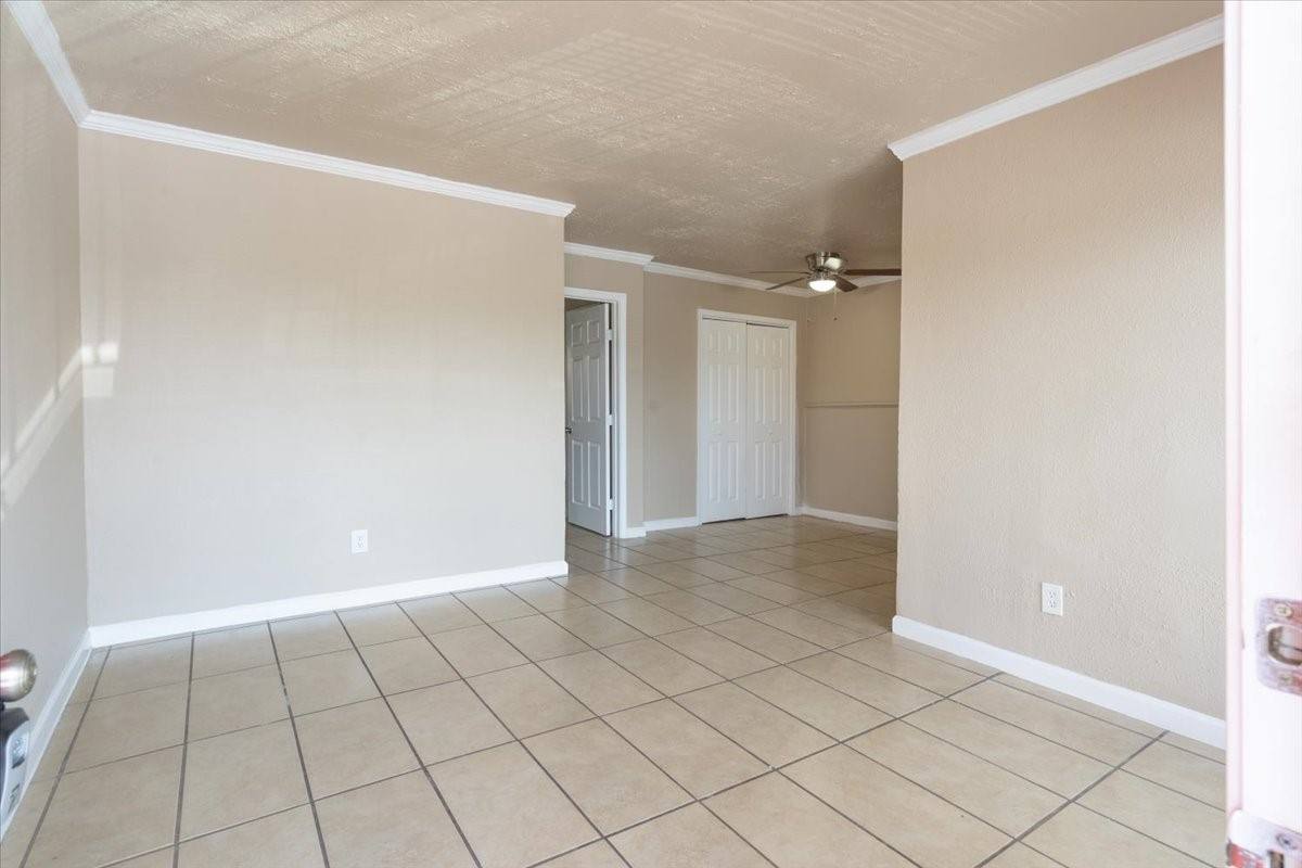 Apartment for rent at 3045 Golfcrest Blvd #25, Houston, TX 77087