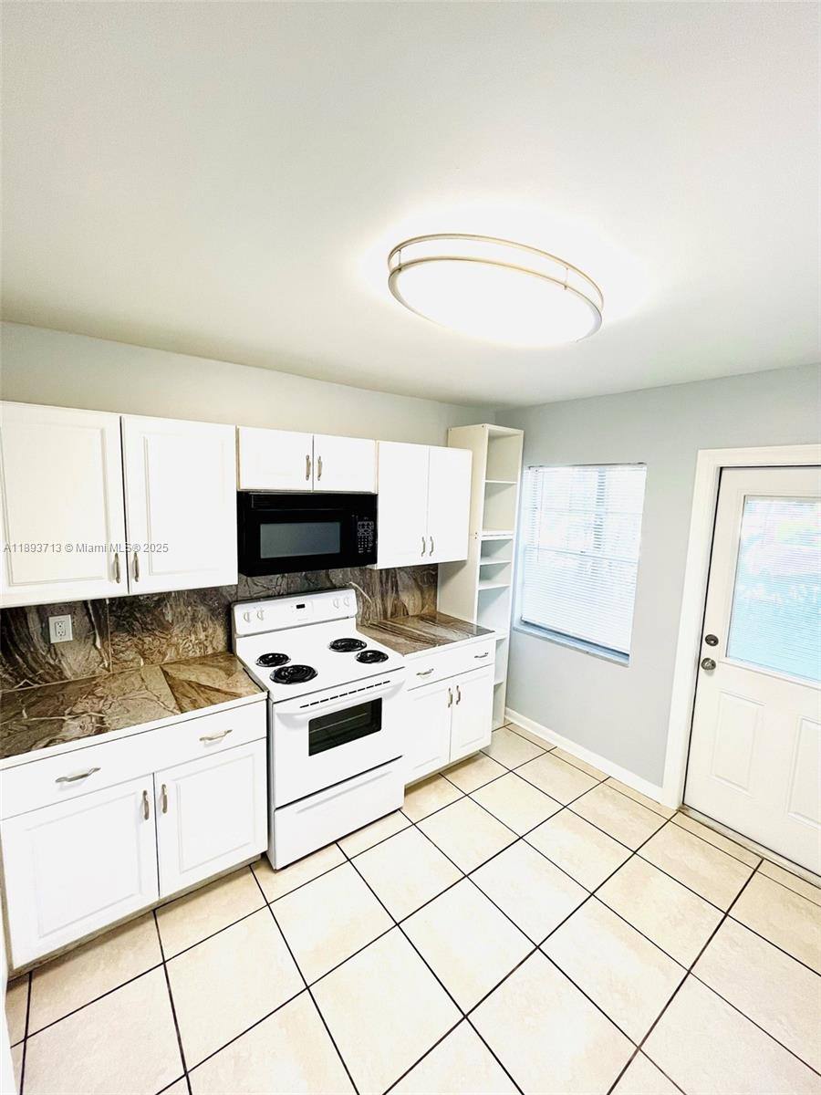 Apartment for rent at 1050 Atlantic Shores Blvd #108, Hallandale, FL 33009