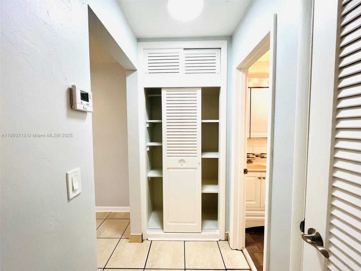 Apartment for rent at 1050 Atlantic Shores Blvd #108, Hallandale, FL 33009