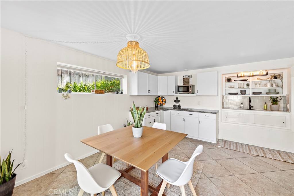 Apartment for rent at 2120 Temple Hills Dr #2120LOWR, Laguna Beach, CA 92651