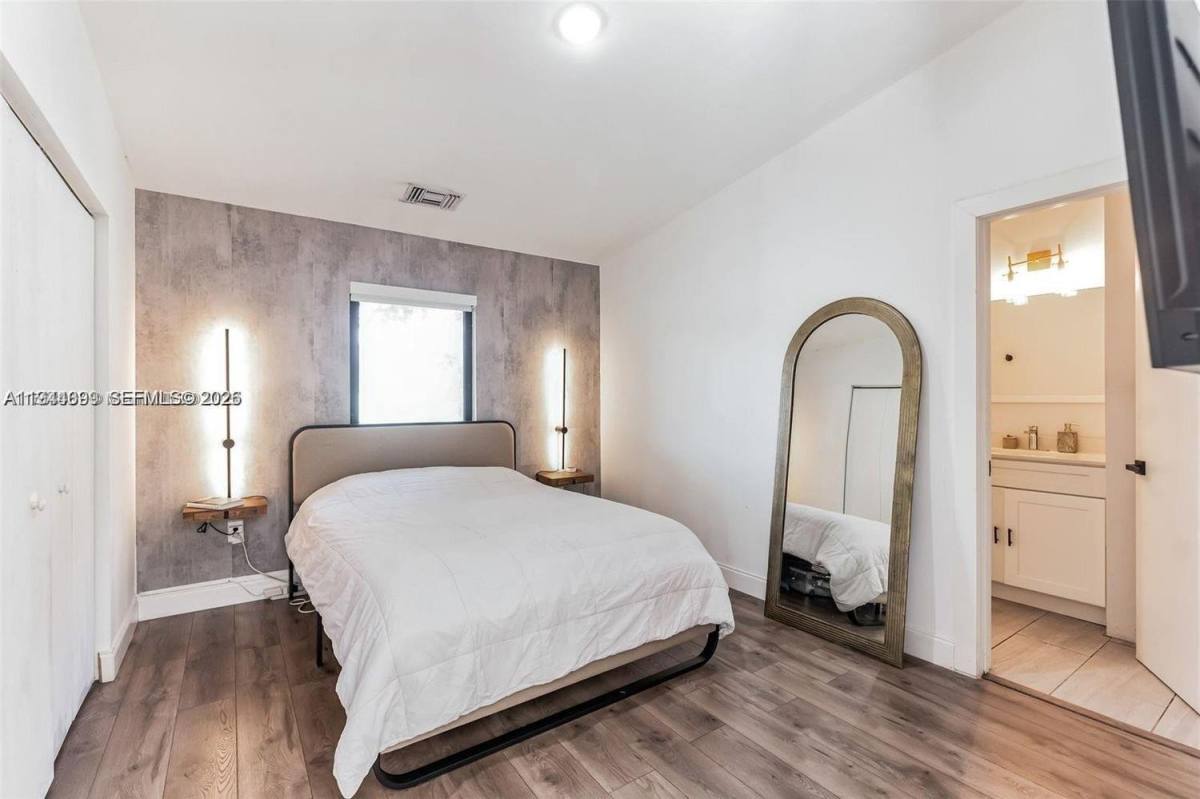 Apartment for rent at 944 NW 64th St #944, Miami, FL 33150