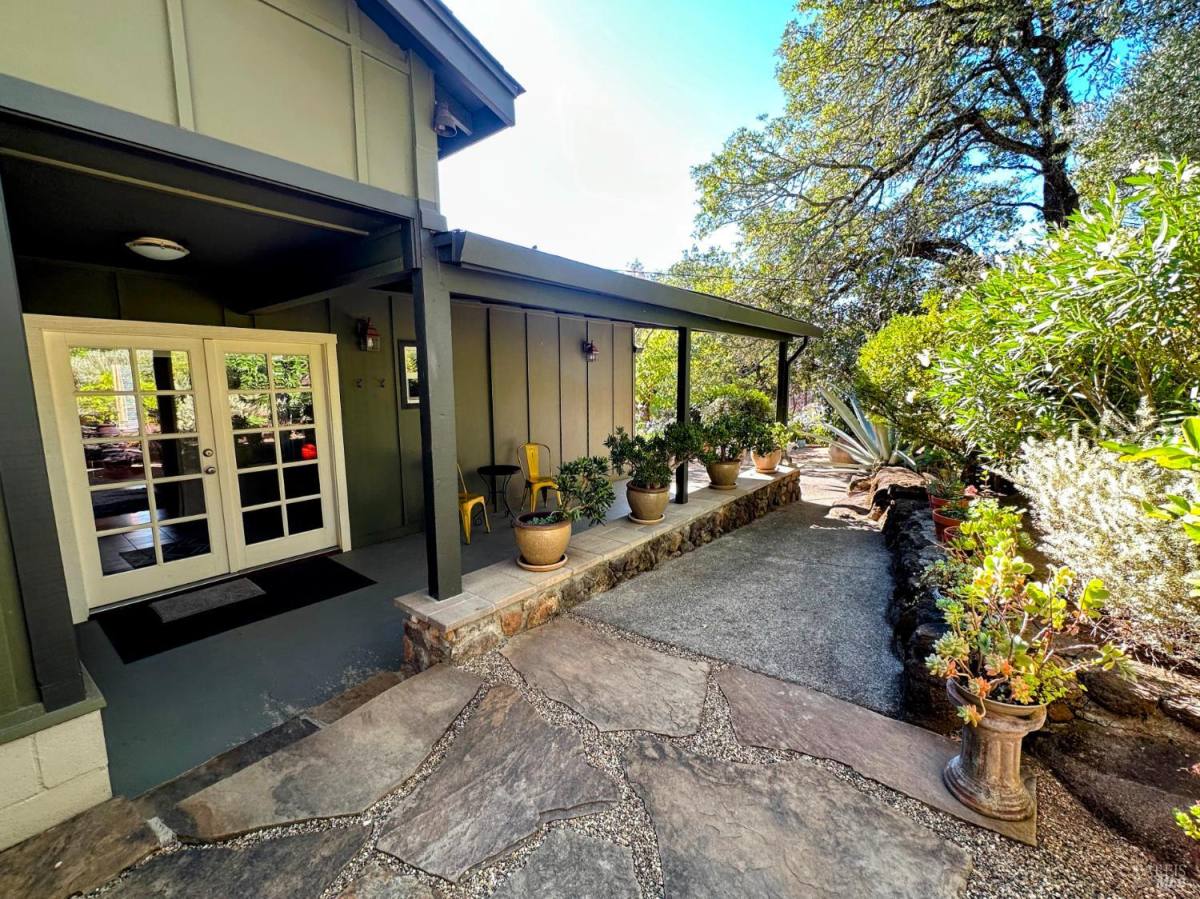 Apartment for rent at 926 Champion Lane #926, Deer Park, CA 94576