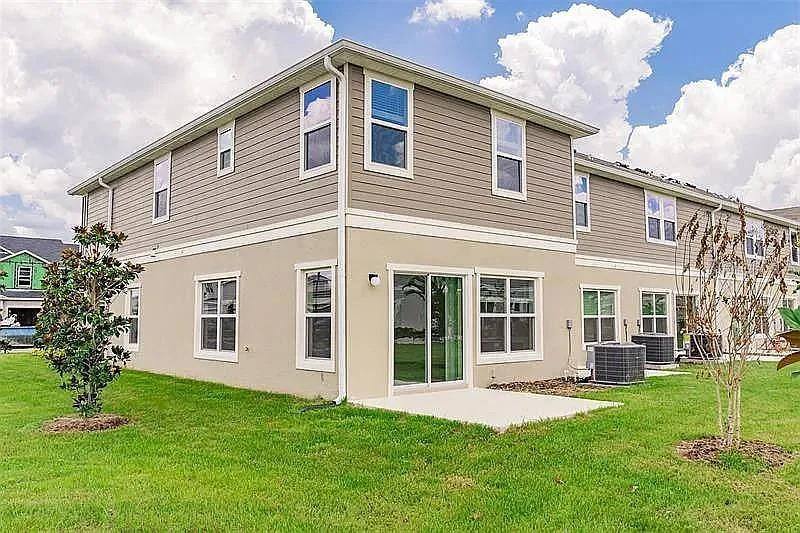 Townhouse for rent at 2302 Carrabelle Way, Sanford, FL 32771