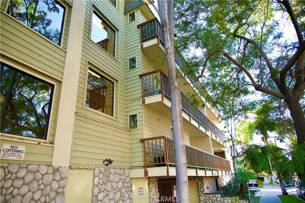 Apartment for rent at 3516 E Ransom St #304, Long Beach, CA 90804