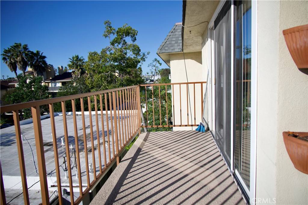 Apartment for rent at 3516 E Ransom St #304, Long Beach, CA 90804