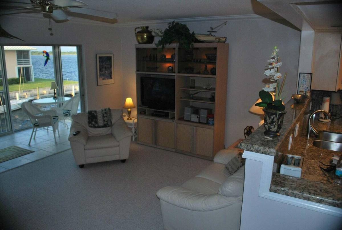 Apartment for rent at 100 Lehane Terrace #26, North Palm Beach, FL 33408