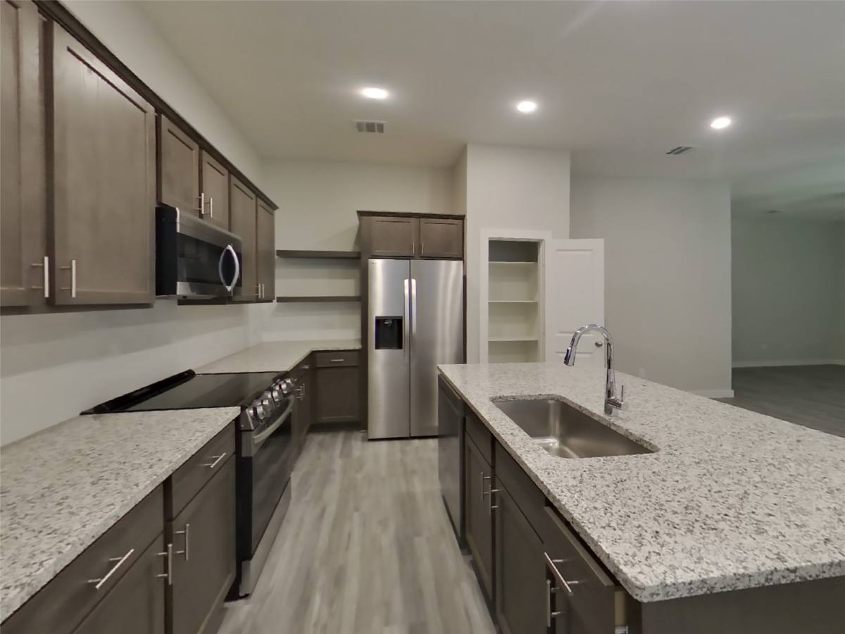 Apartment for rent at 22737 Terrazzo Dr, Katy, TX 77449