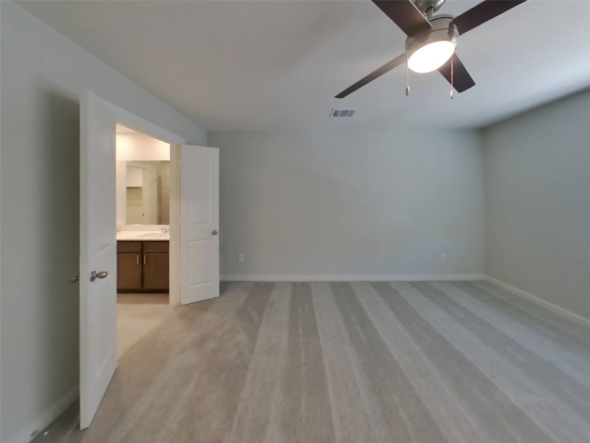 Apartment for rent at 22737 Terrazzo Dr, Katy, TX 77449