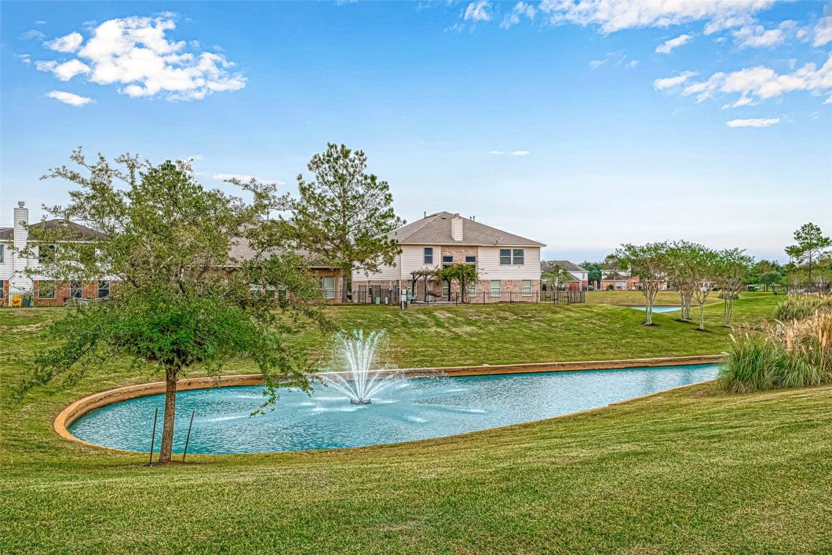 Apartment for rent at 1222 Watermoon, Richmond, TX 77469