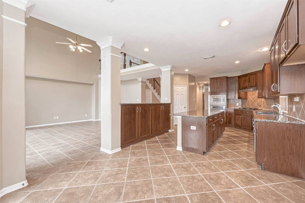 Apartment for rent at 1222 Watermoon, Richmond, TX 77469