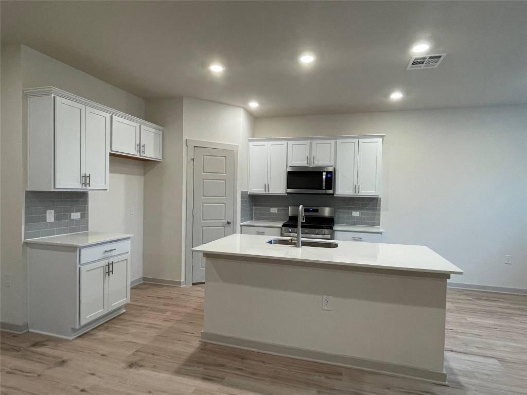 Apartment for rent at 13900 Zuhause Dr, Pflugerville, TX 78660