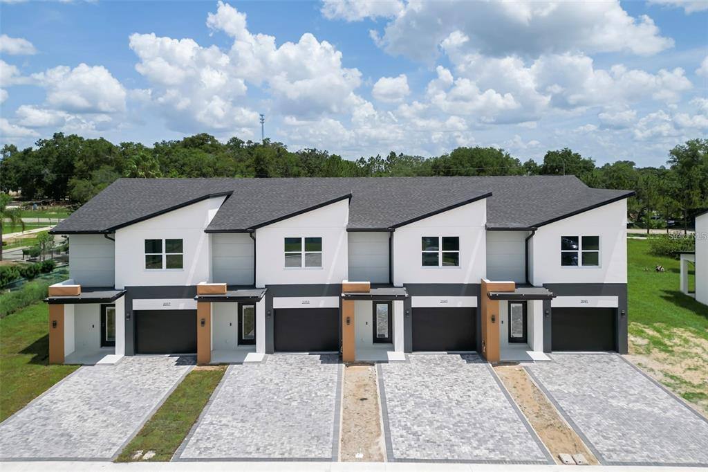 Townhouse for rent at 2057 Barroso, Davenport, FL 33837