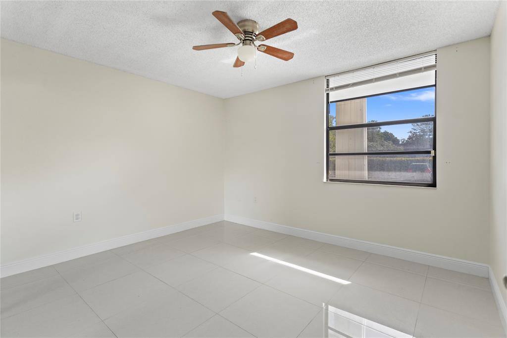 Condo for rent at 1719 Whitehall Dr, Fort Lauderdale, FL 33324