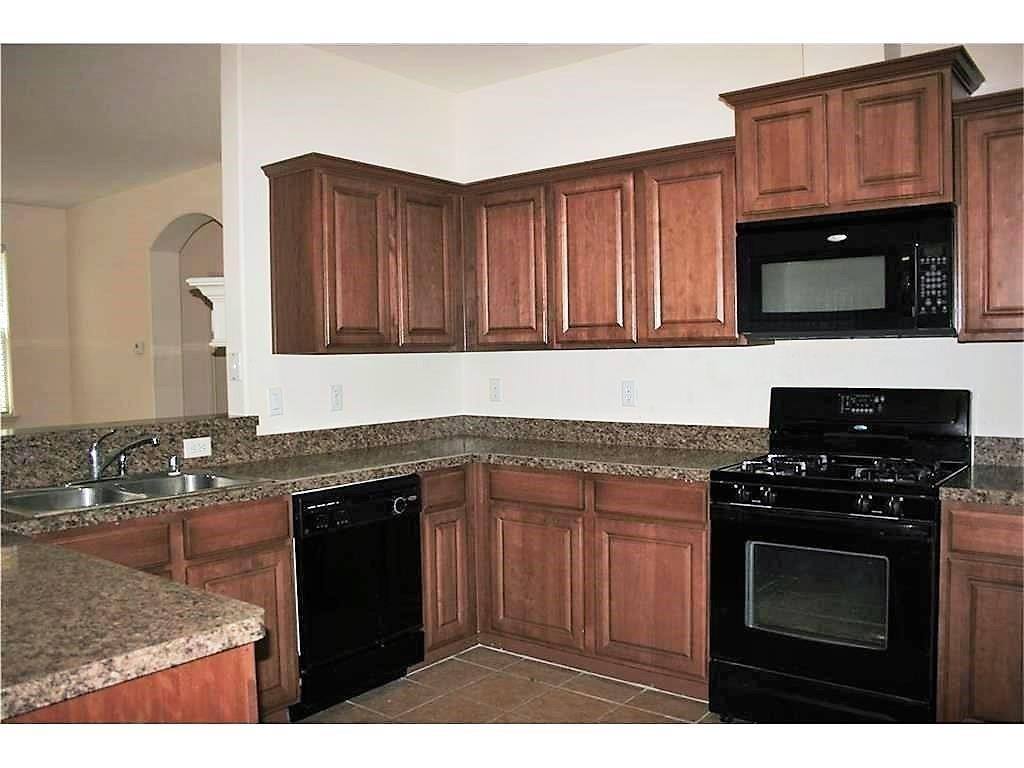 Townhouse for rent at 232 Seva Court #232, Irving, TX 75061