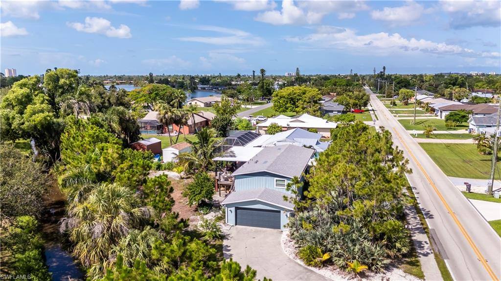 Apartment for rent at 12861 Iona Rd, Fort Myers, FL 33908