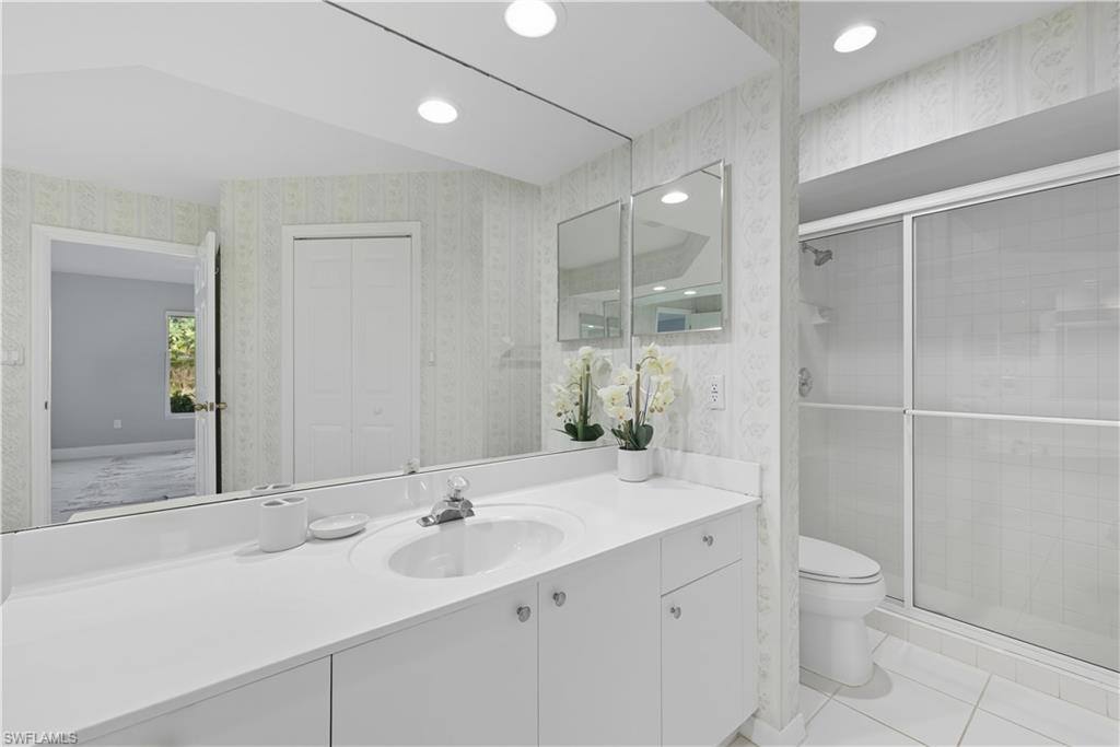Apartment for rent at 3605 Corinthian Way, Naples, FL 34105