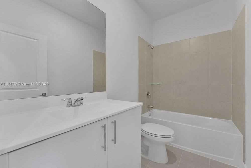 Townhouse for rent at 2558 SE 27th Dr, Homestead, FL 33035