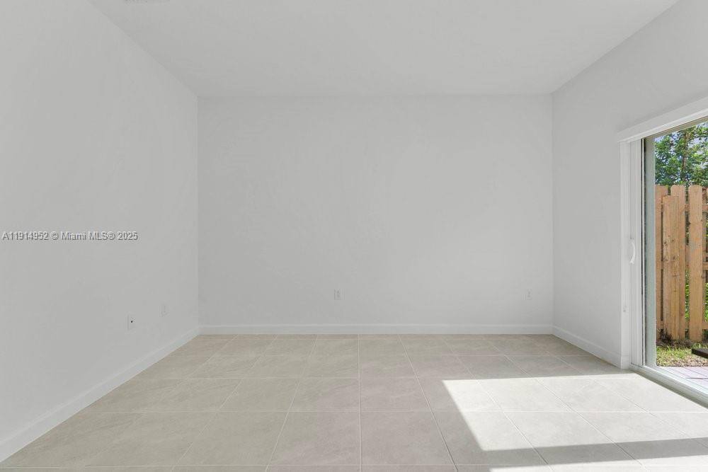 Townhouse for rent at 2558 SE 27th Dr, Homestead, FL 33035