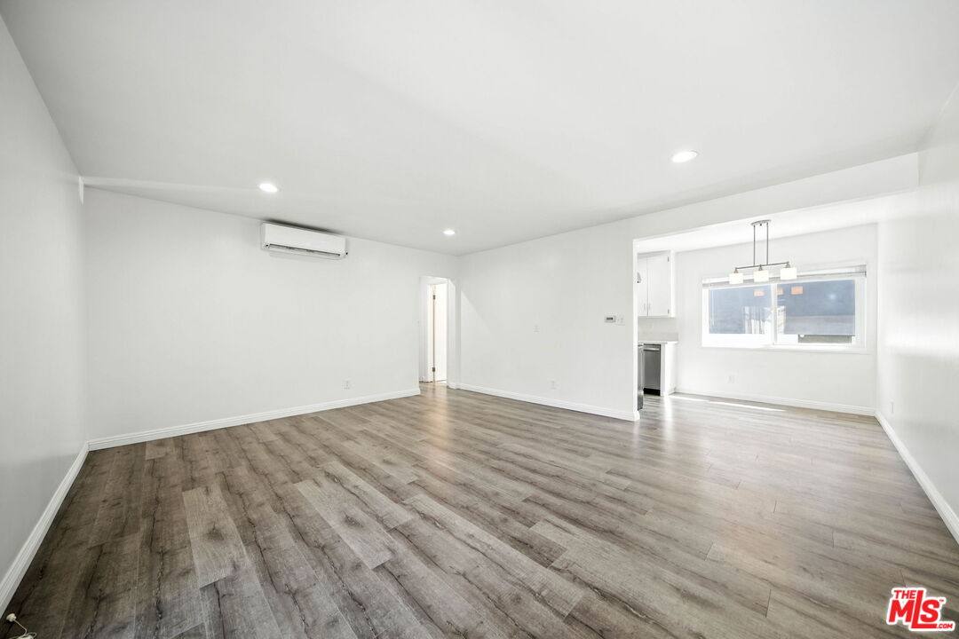 Apartment for rent at 510 Pacific Ave #510-7, Venice, CA 90291