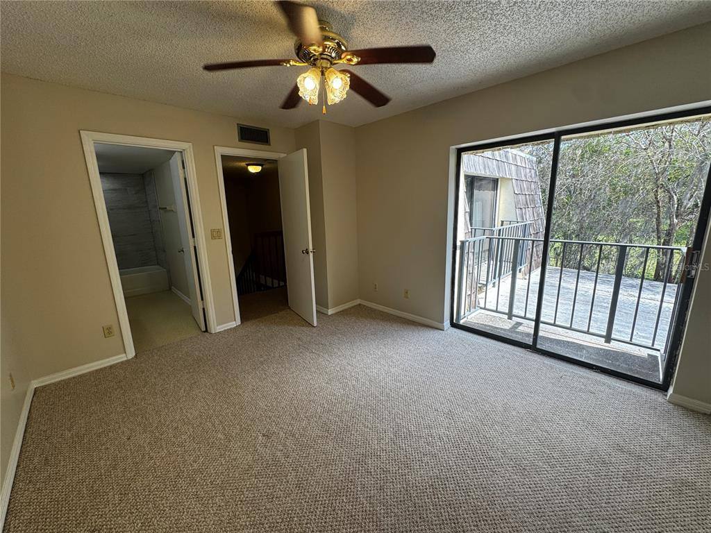 Townhouse for rent at 2902 Ash Dr, Leesburg, FL 34748