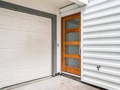 Townhouse for rent at 1925 California Dr #3, Dallas, TX 75204