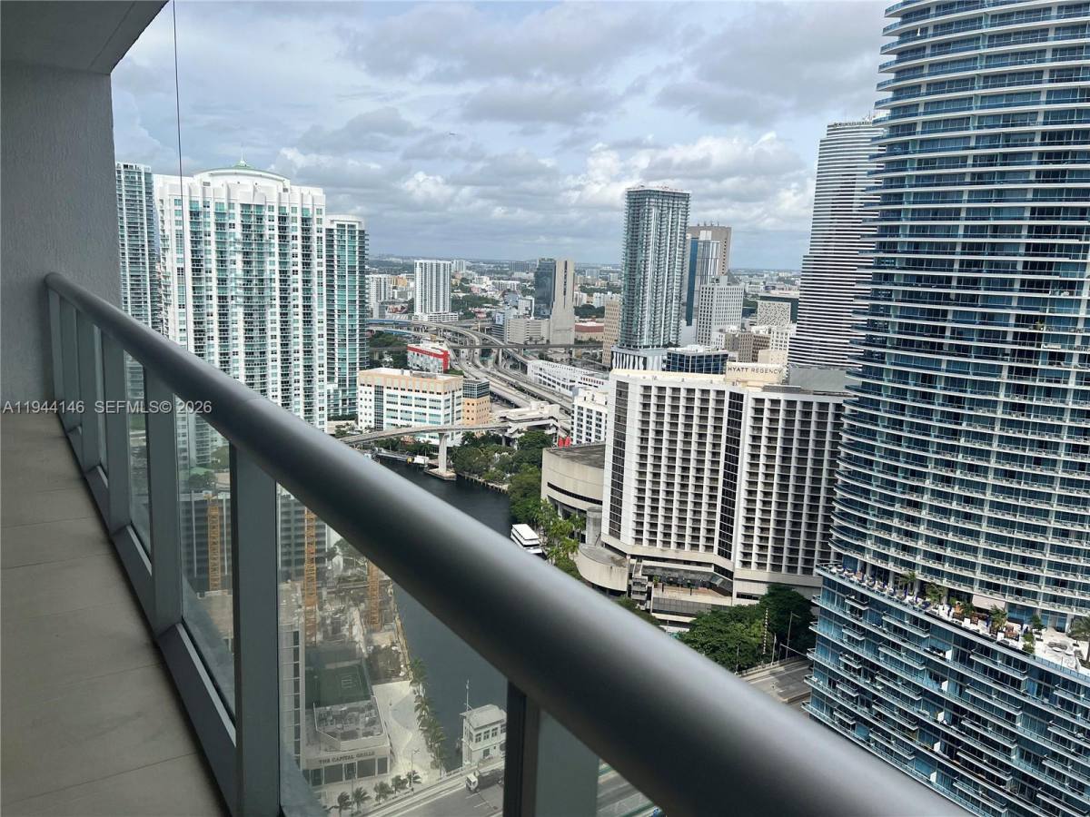 Condo for rent at 475 Brickell Ave #3514, Miami, FL 33131