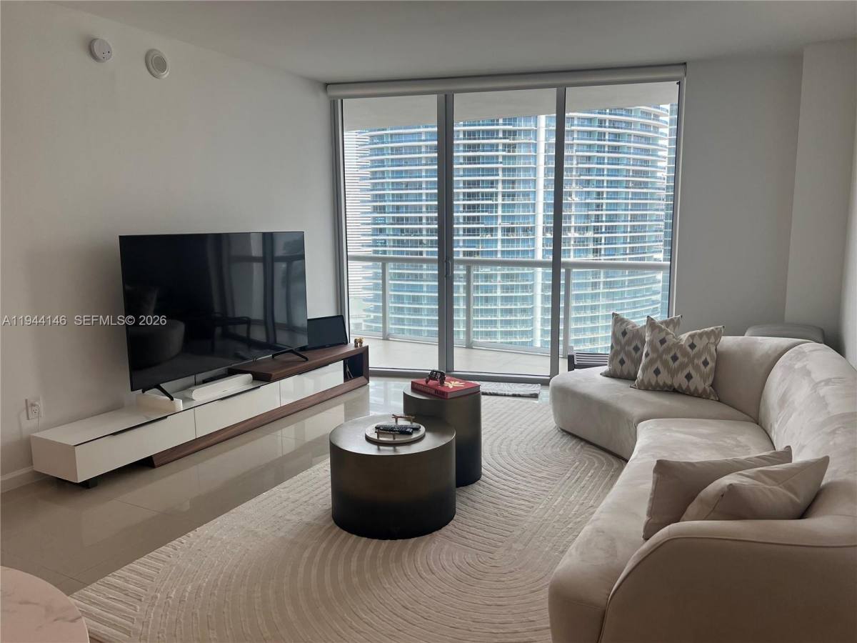 Condo for rent at 475 Brickell Ave #3514, Miami, FL 33131
