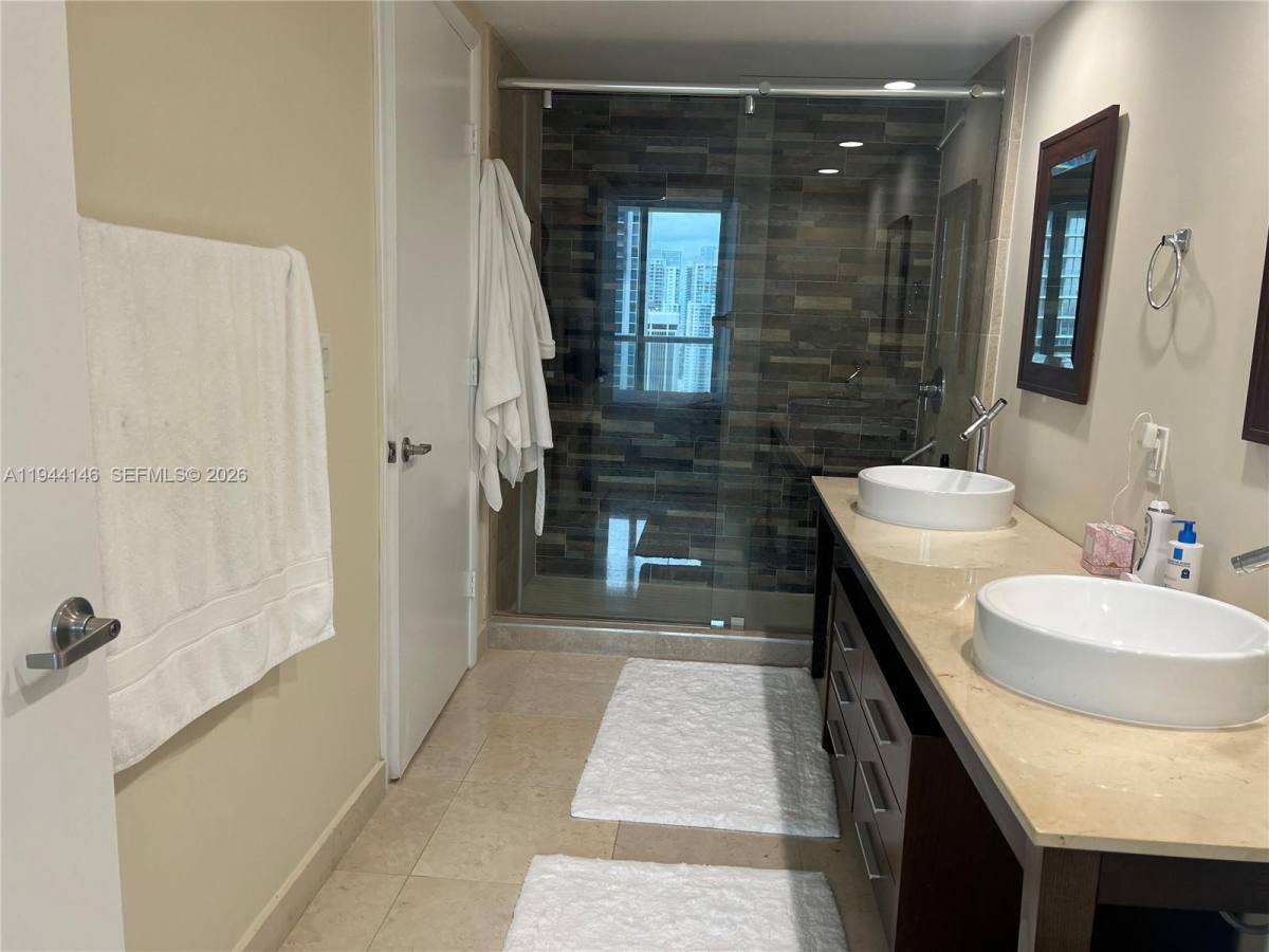 Condo for rent at 475 Brickell Ave #3514, Miami, FL 33131