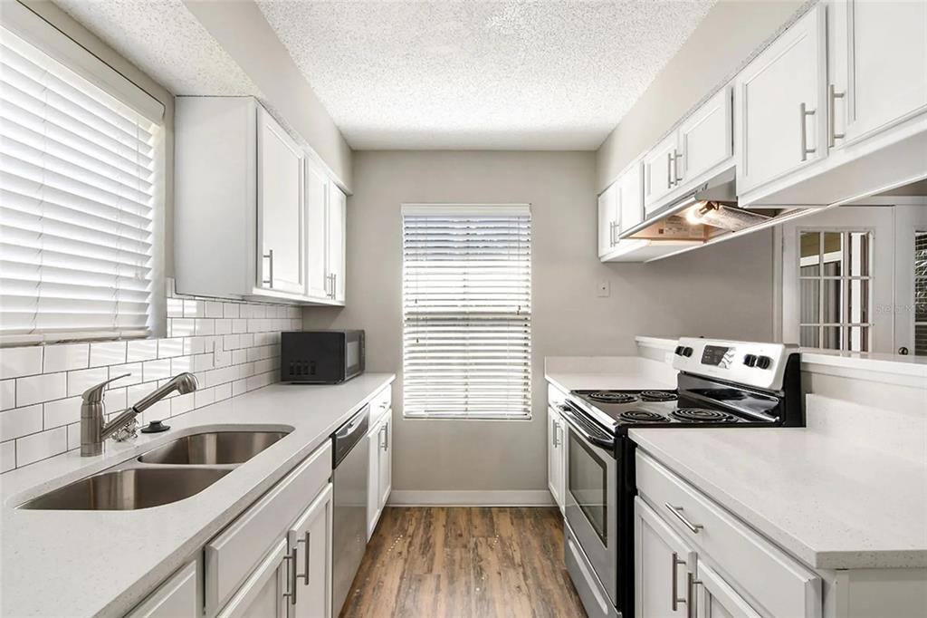 Apartment for rent at 1001 Center Rd, Venice, FL 34292