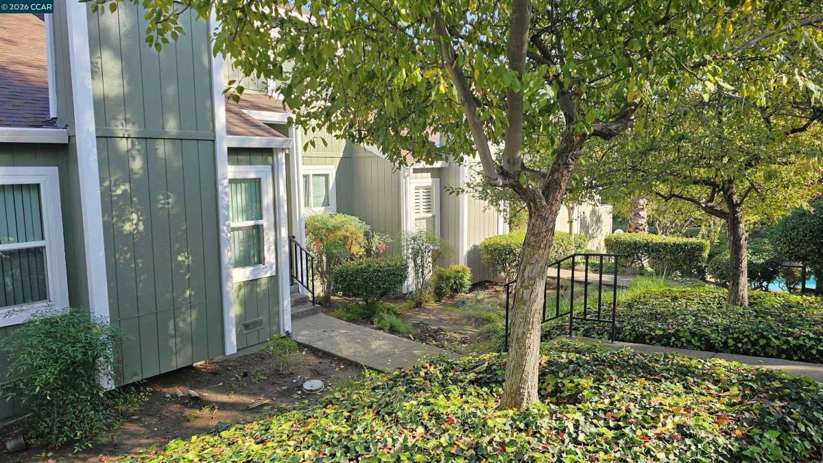 Apartment for rent at 347 Scottsdale Rd #347, Pleasant Hill, CA 94523