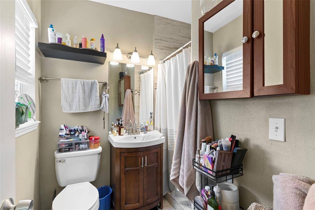 Apartment for rent at 719 Carew Ave #719, Orlando, FL 32804