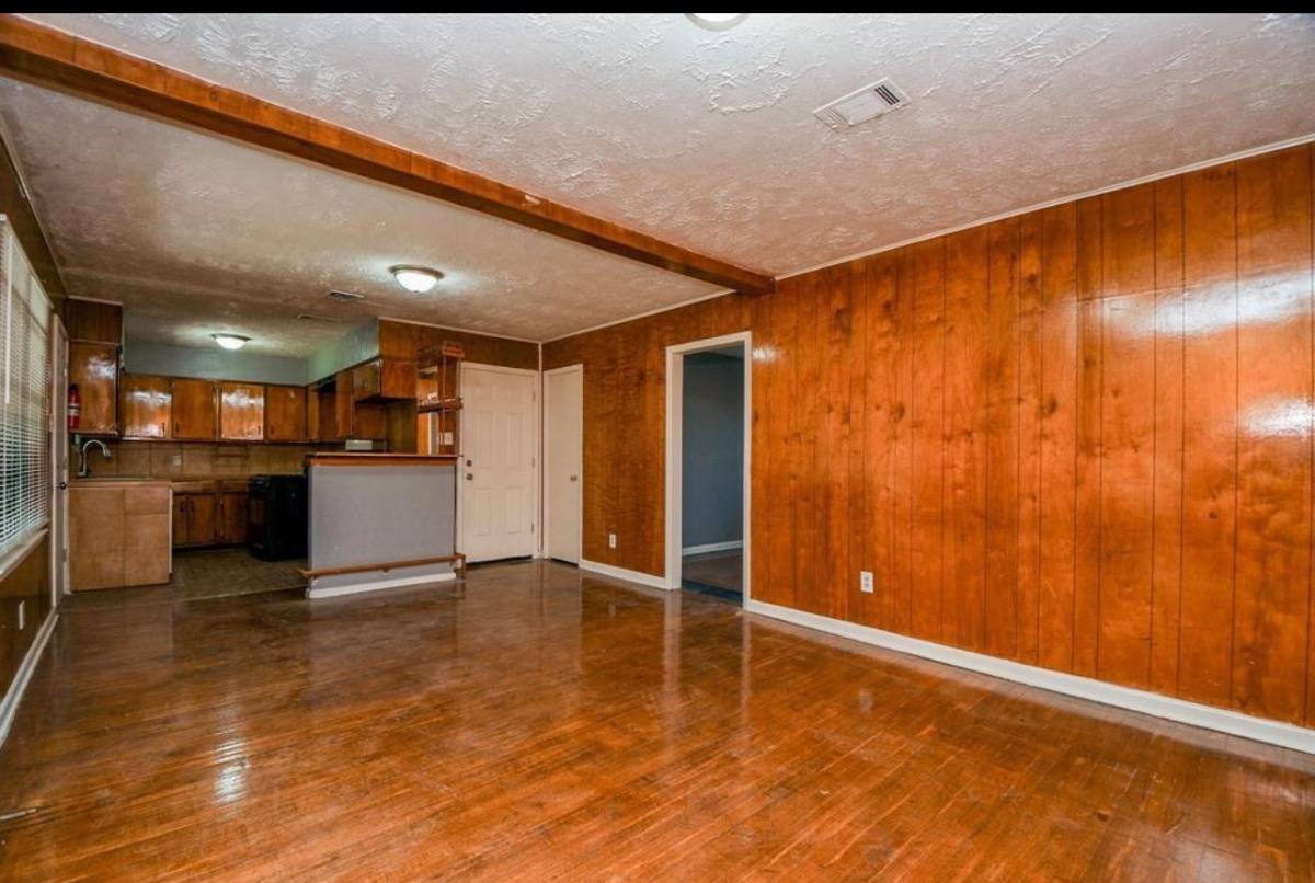 Apartment for rent at 5510 Ricky St, Houston, TX 77033