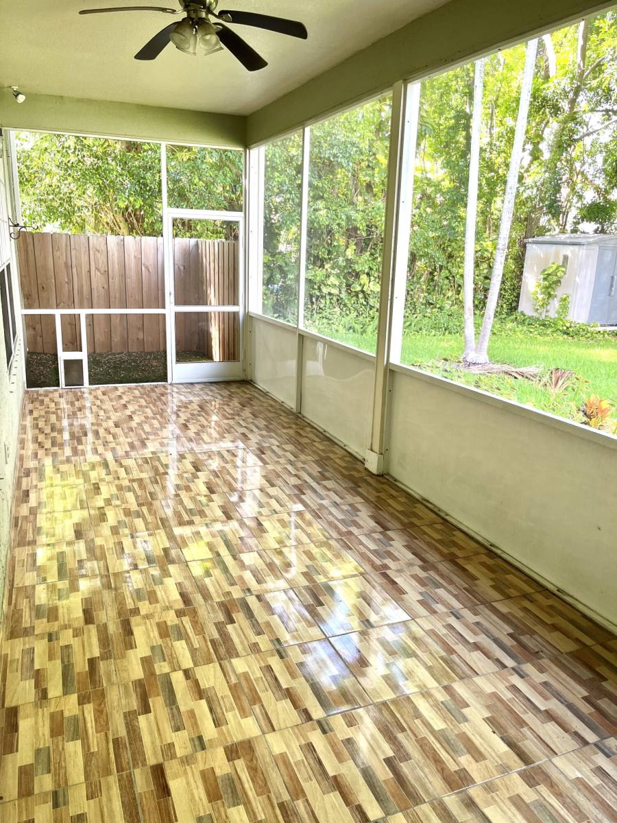 Apartment for rent at 1112 Wild Cherry Lane, Wellington, FL 33414