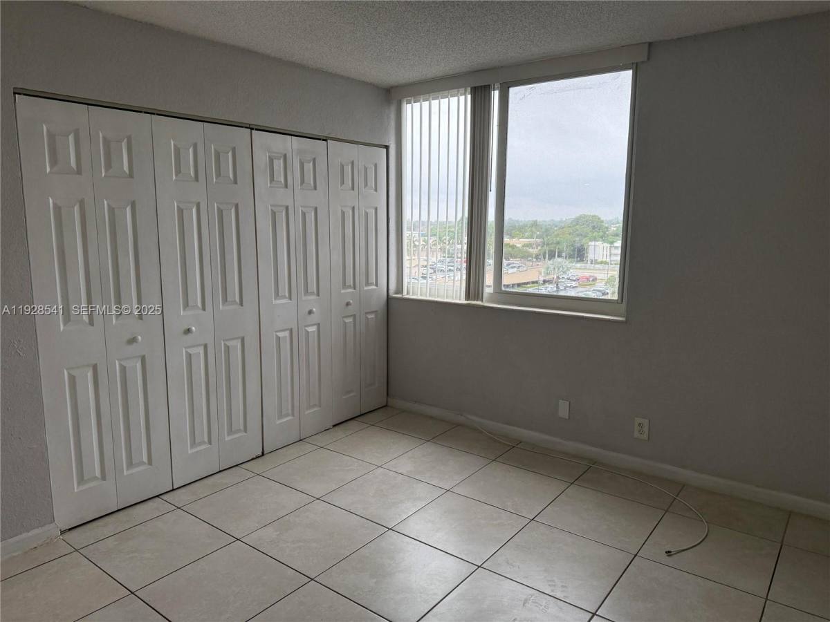 Condo for rent at 9001 SW 77th Ave #9001C709, Miami, FL 33156
