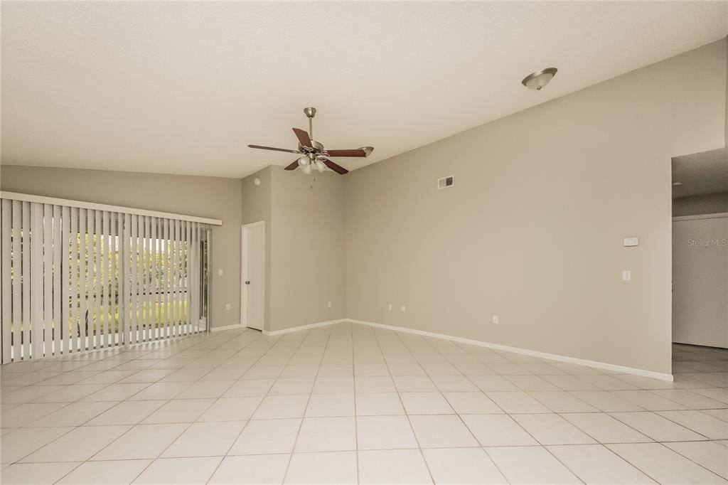 Apartment for rent at 4454 Sandhurst Dr, Orlando, FL 32817