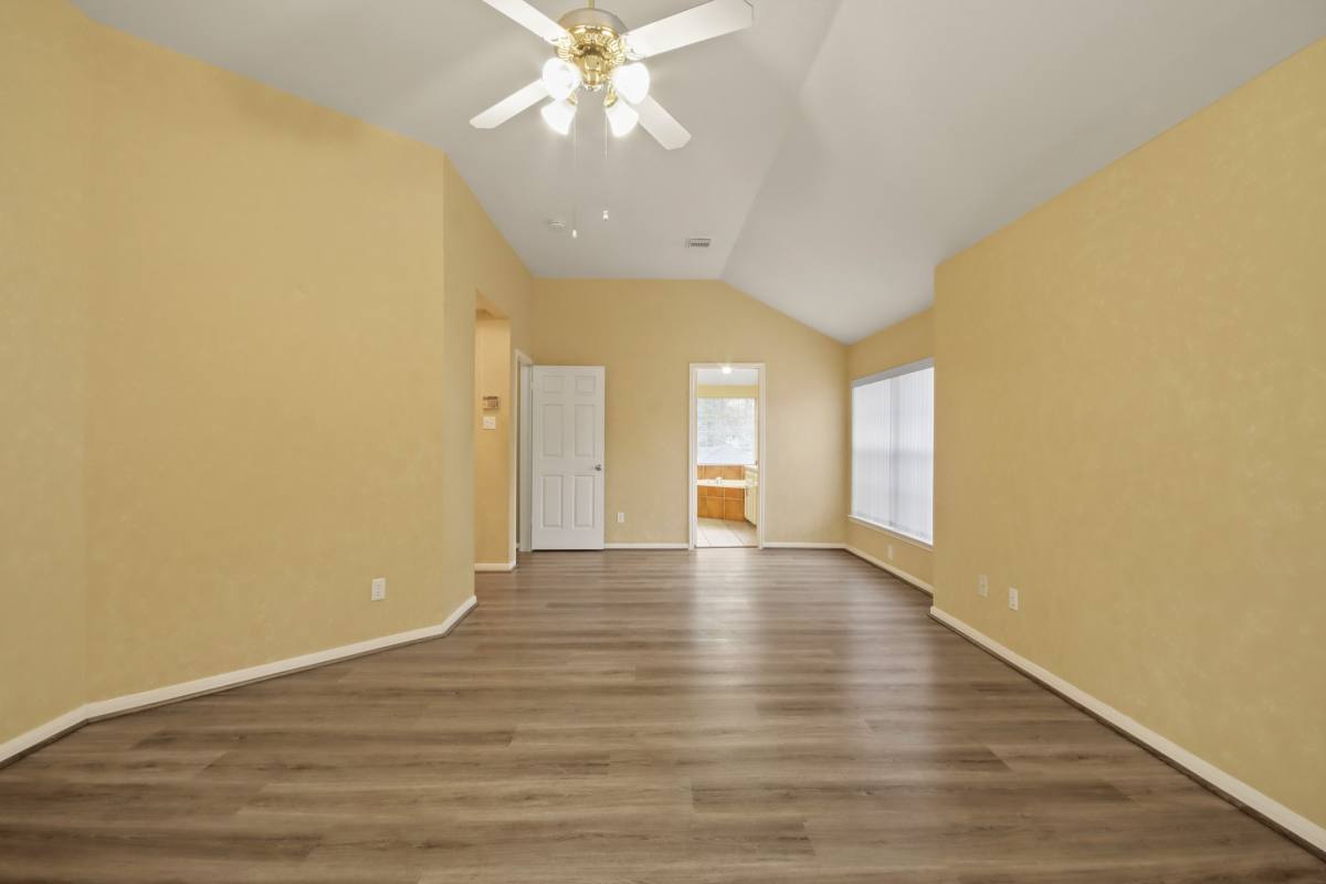 Apartment for rent at 111 S Dreamweaver Circle #111, Spring, TX 77380