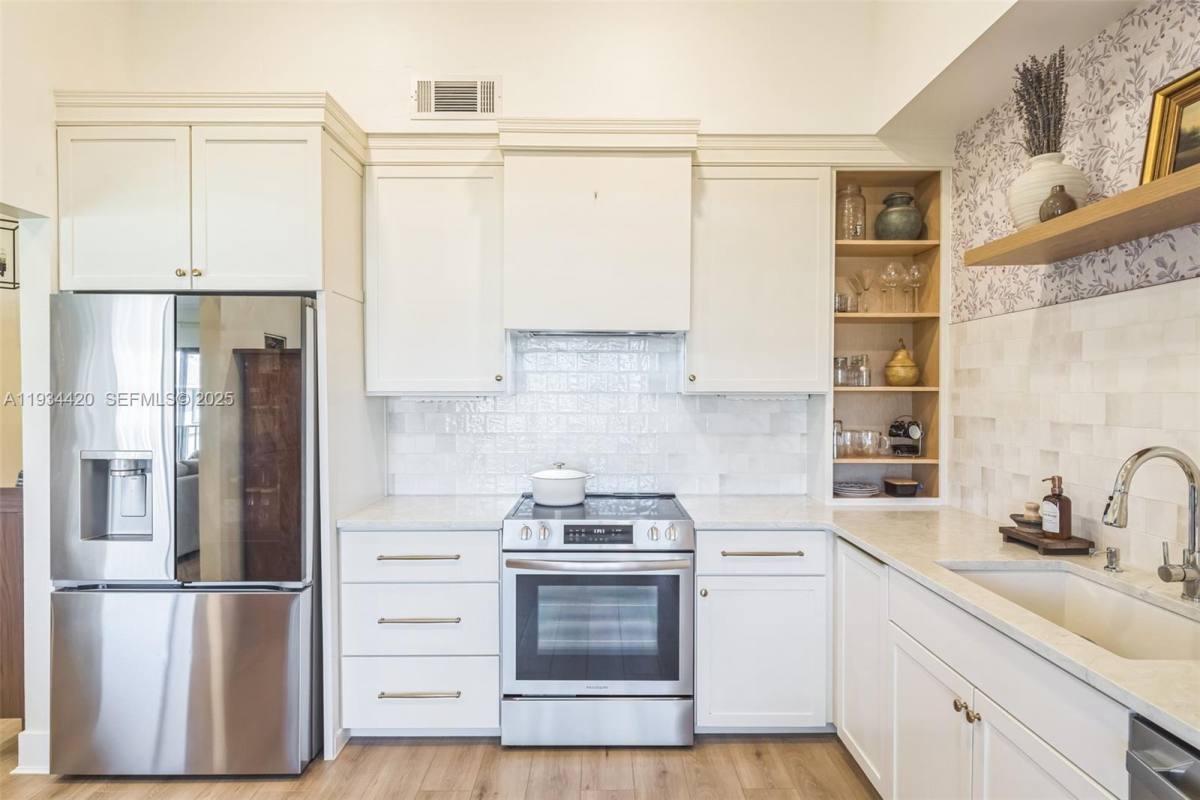 Apartment for rent at 3207 S Lakeview Circle #6205, Fort Pierce, FL 34949
