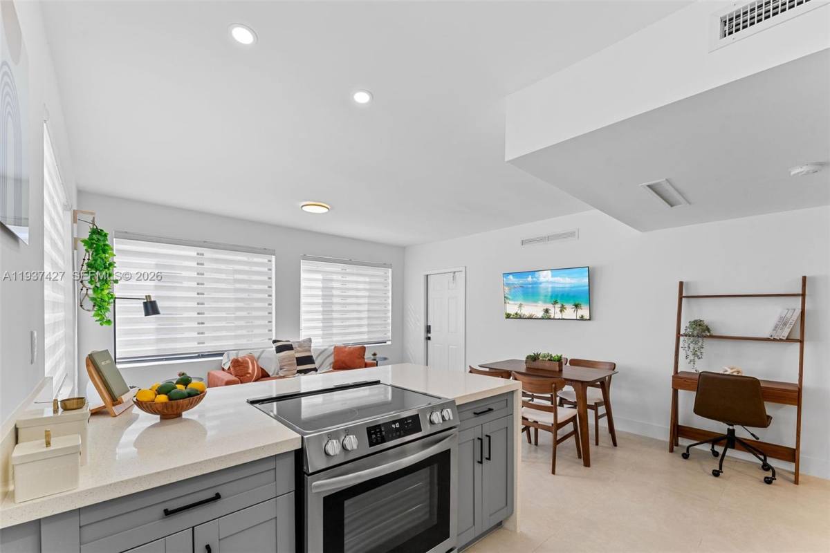 Apartment for rent at 1144 SW 4th St #8, Miami, FL 33130