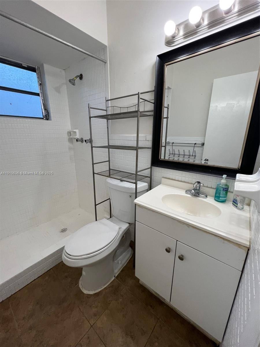 Apartment for rent at 4841 SW 45th Ave #3, Fort Lauderdale, FL 33314
